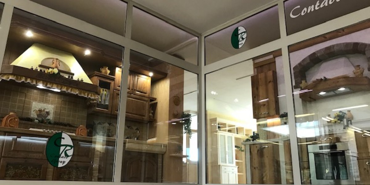 negozio-affi-contado-roberto-group-cucine-1.jpg